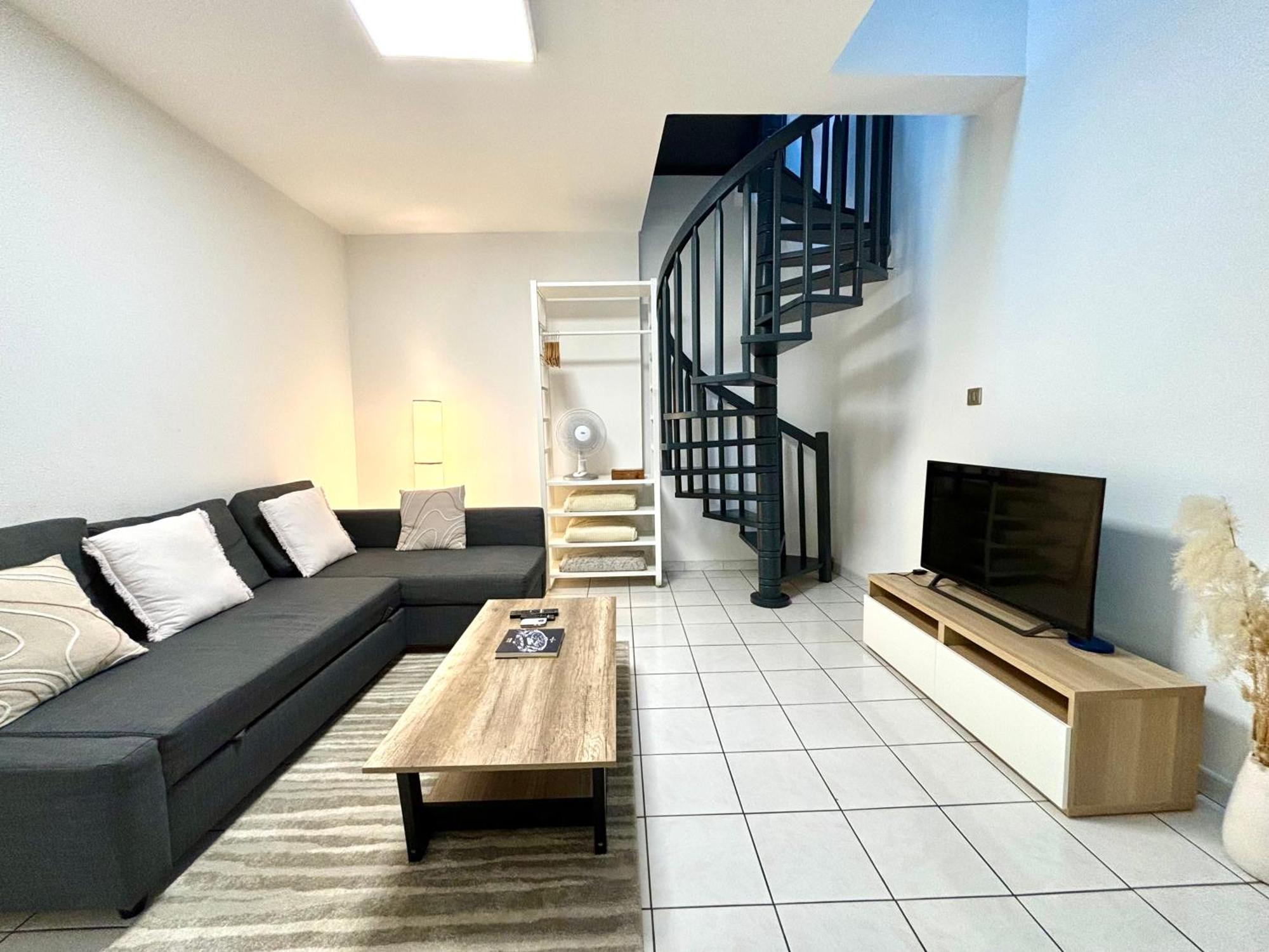 Apartment Duplex - Hyper Centre - 44m2 Proche Place Stanislas *